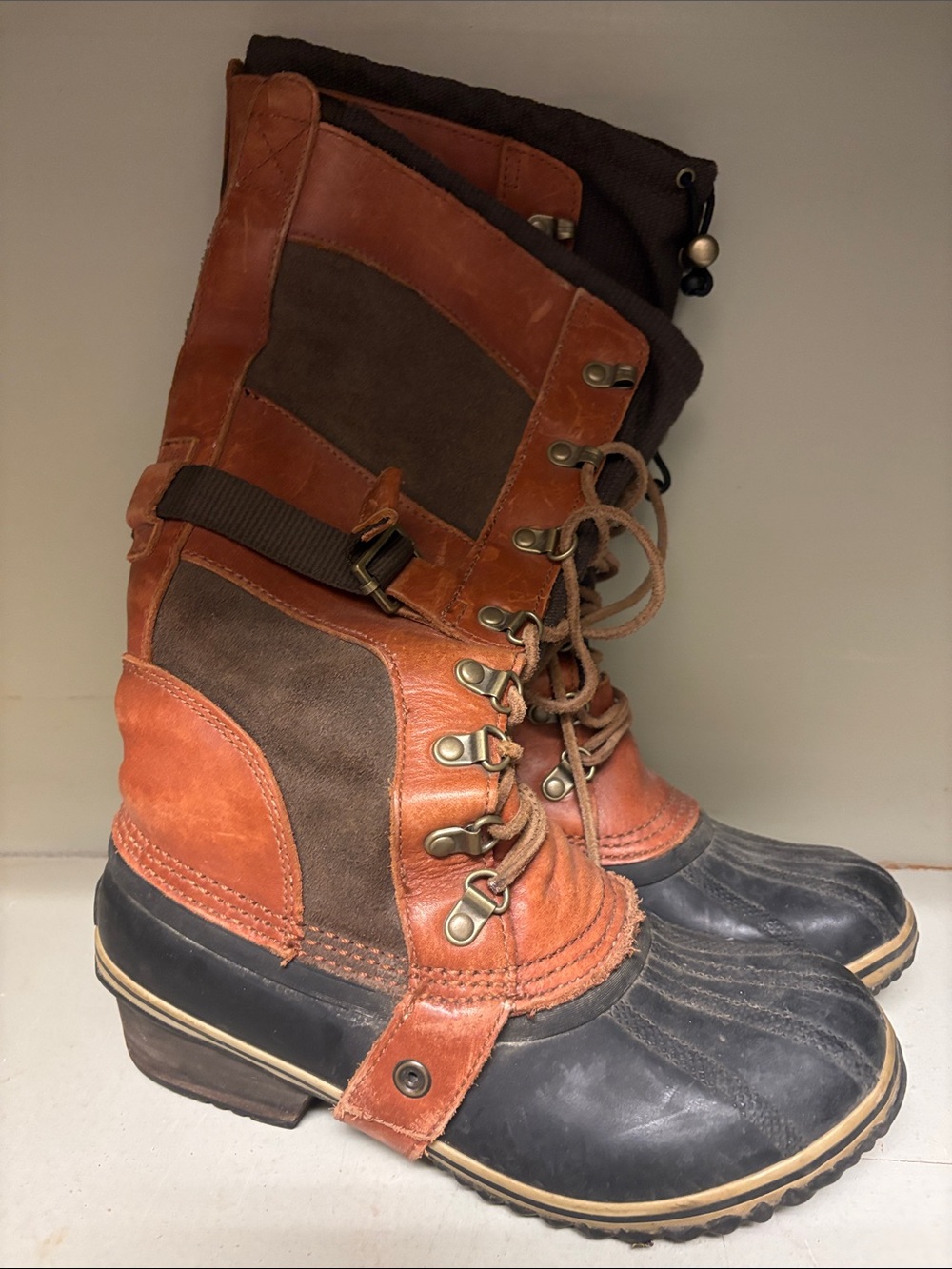Sorel Conquest Carly Winter Boots